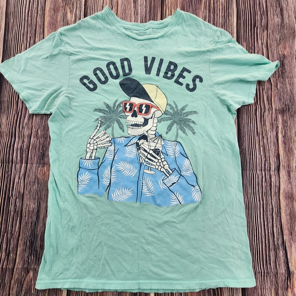 Good‎ Vives Skeleton Beach Martini Blue T-Shirt Men's M